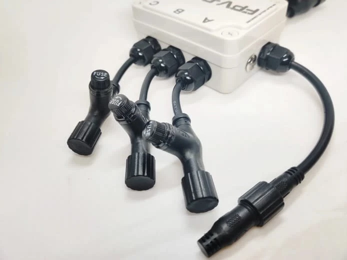 FPV-Power Distribution Hub For Plug & Play Wiring 7 FPV-Power Distribution Hub For Plug & Play Wiring - Image 7