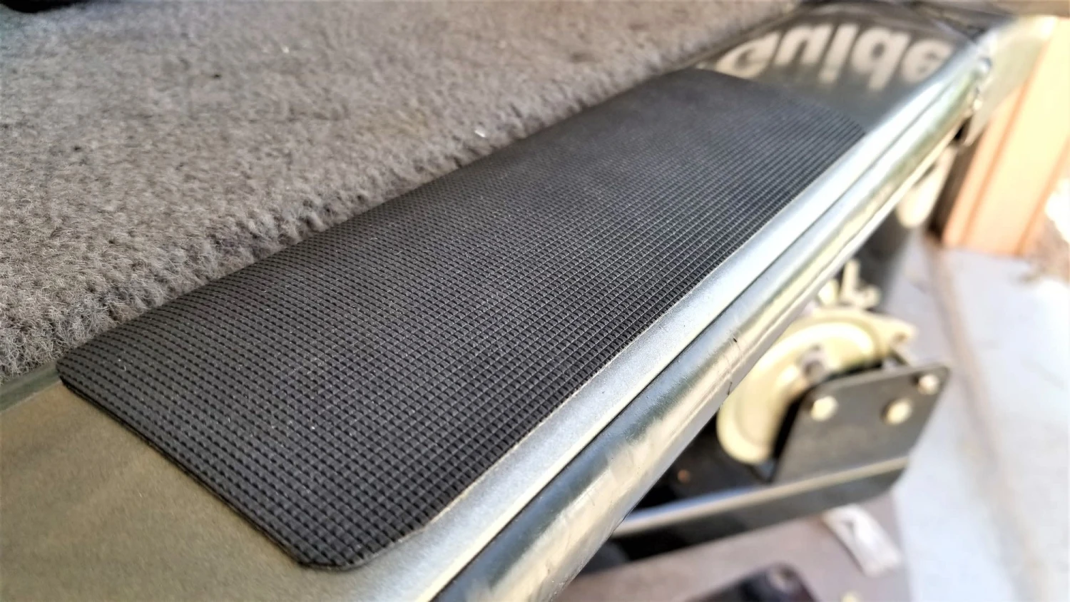 Gator Guards GatorSkinz Santoprene 24"x27" 3 Gator Guards GatorSkinz Santoprene 24"x27" - Image 3