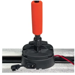 YakPower Lightning Rod PRO Extendable Powered 360 Degree Safety Light And Safety Flag 7 YakPower Lightning Rod PRO Extendable Powered 360 Degree Safety Light And Safety Flag -Kayak Promotion Store yakpower lightning rod pro extendable powered 360 3